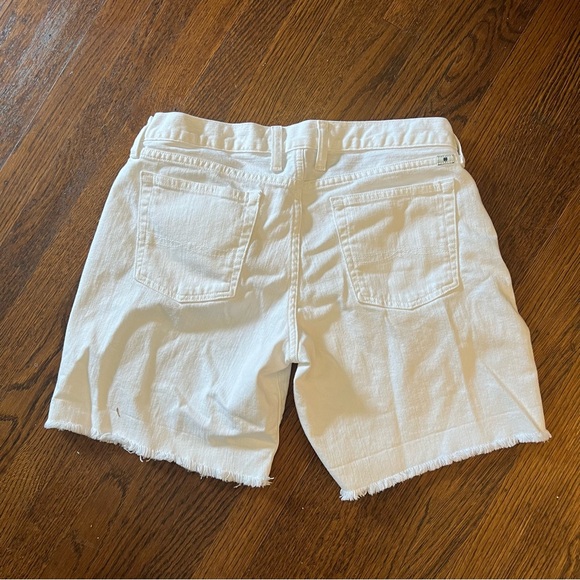 Lucky Brand Demin Shorts - Picture 2 of 5